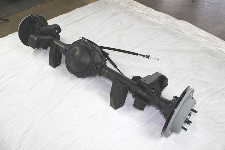 2010 Jeep Grand Cherokee Axle assembly. Rear complete - 68031427AA ...